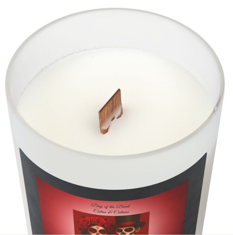 Wooden wick close up candle eco friendly crackling wick detail frosted glass candle
